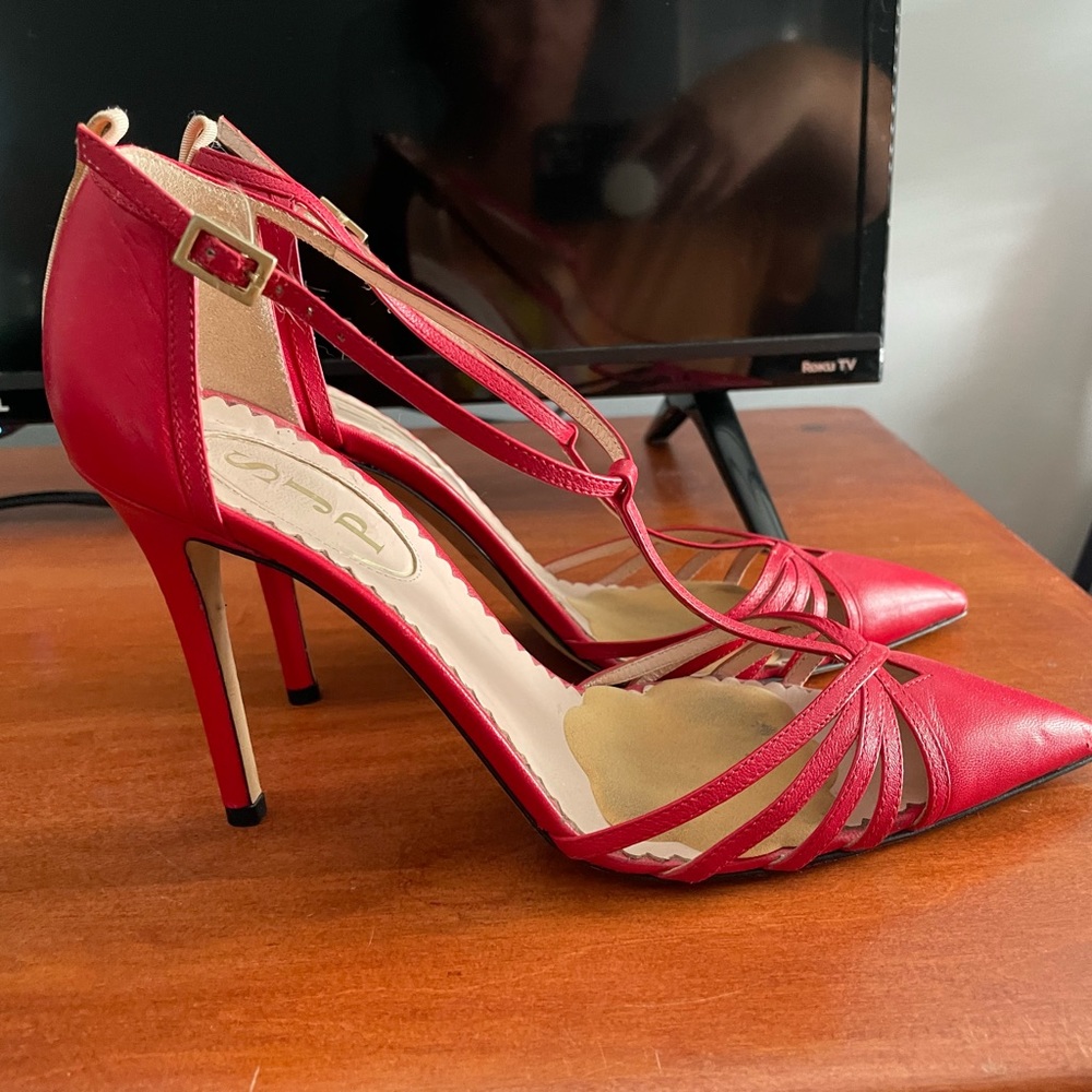 SJP red “Carrie” heels EURO 36.5/ US 6.5